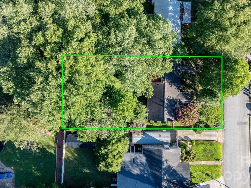 509 Westview Street, Lenoir, NC 28645.  MLS# CAR4410233, YatesRealty ID 41208. 