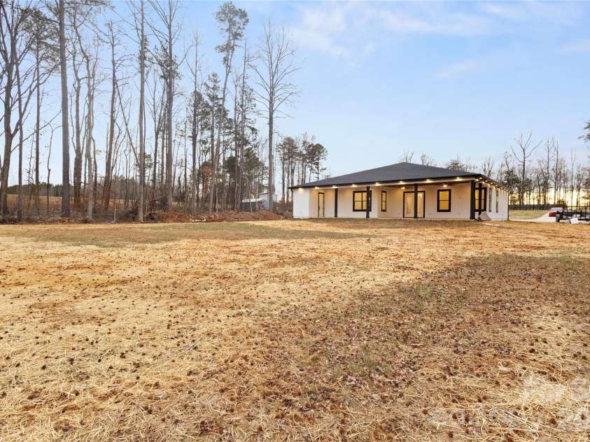 6855 Union Road, Gastonia, NC 28056.  MLS# CAR4224089, YatesRealty ID 4121. 
