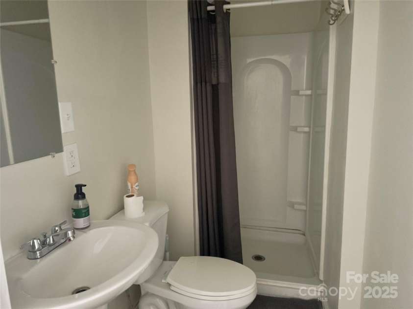 808 Saluda Street, Rock Hill, SC 29730.  MLS# CAR4235529, YatesRealty ID 4121. 