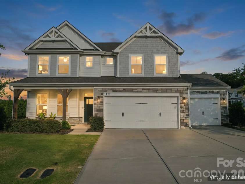 311 Bouchard Drive, Waxhaw, NC 28173.  MLS# CAR4410430, YatesRealty ID 41211. 