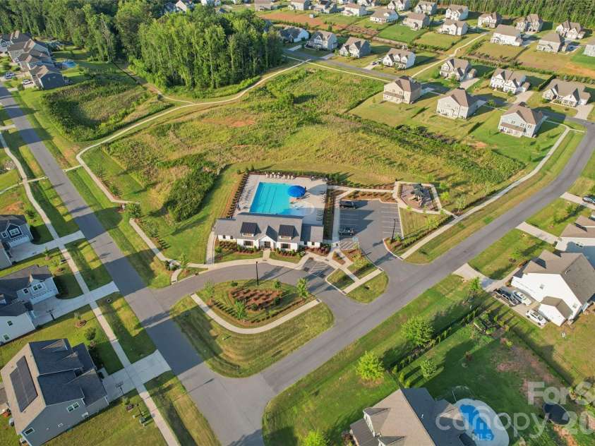 311 Bouchard Drive, Waxhaw, NC 28173.  MLS# CAR4410430, YatesRealty ID 41211. Community Pool