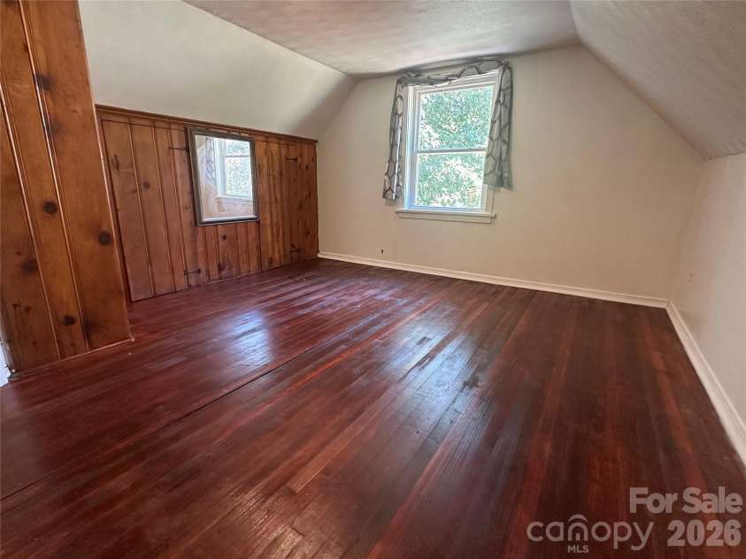 1005 William Drive, Winston Salem, NC 27127.  MLS# CAR4410567, YatesRealty ID 41213. Upper Bedroom