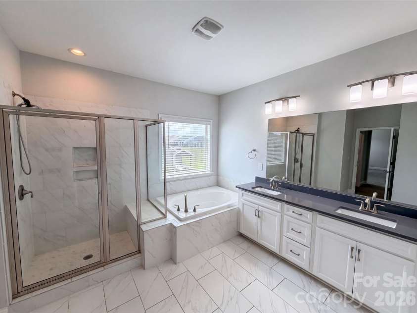 4273 Stream Dale Circle, Concord, NC 28027.  MLS# CAR4411032, YatesRealty ID 41217. 