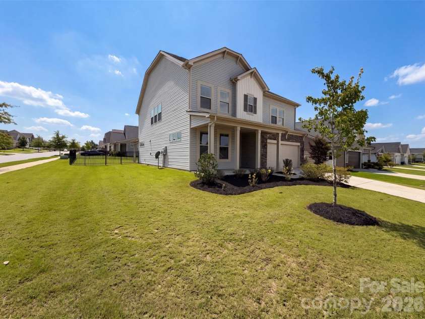 4273 Stream Dale Circle, Concord, NC 28027.  MLS# CAR4411032, YatesRealty ID 41217. 