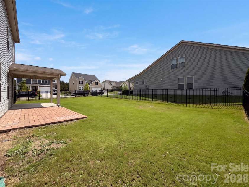 4273 Stream Dale Circle, Concord, NC 28027.  MLS# CAR4411032, YatesRealty ID 41217. 