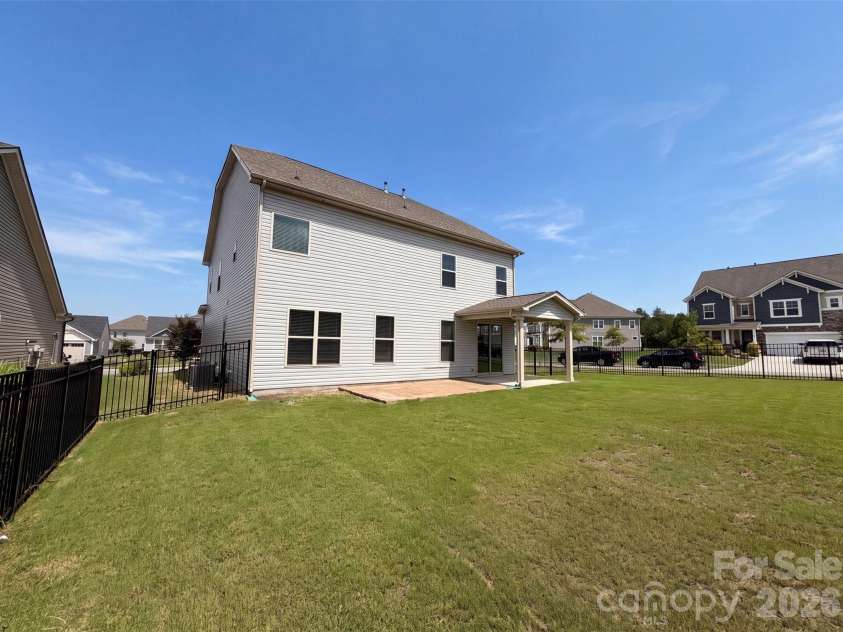 4273 Stream Dale Circle, Concord, NC 28027.  MLS# CAR4411032, YatesRealty ID 41217. 