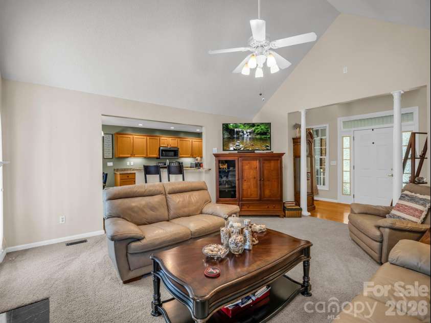 9 Kingfisher Lane, Mills River, NC 28759.  MLS# CAR4408546, YatesRealty ID 41219. 