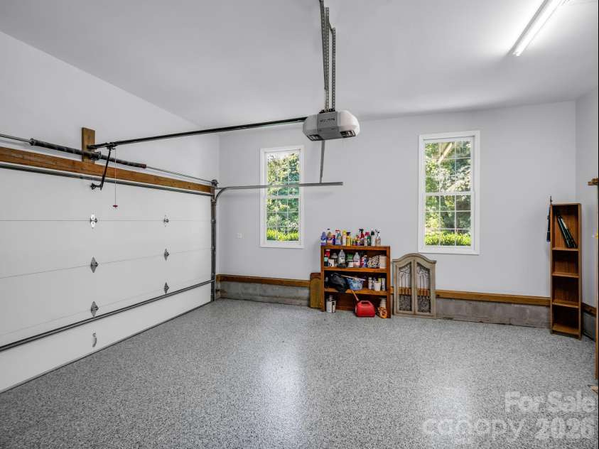 9 Kingfisher Lane, Mills River, NC 28759.  MLS# CAR4408546, YatesRealty ID 41219. 