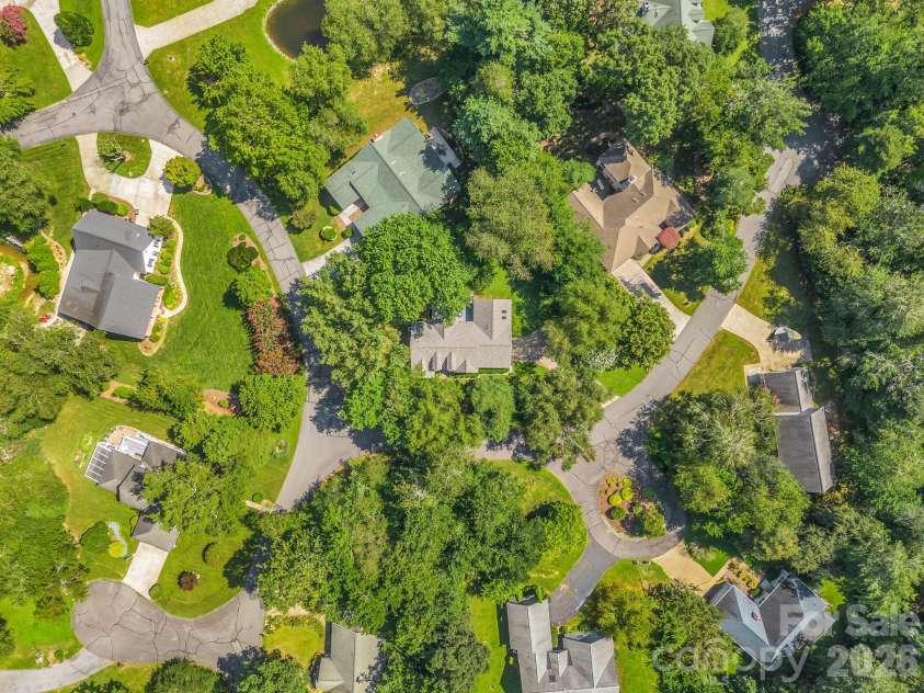 9 Kingfisher Lane, Mills River, NC 28759.  MLS# CAR4408546, YatesRealty ID 41219. 