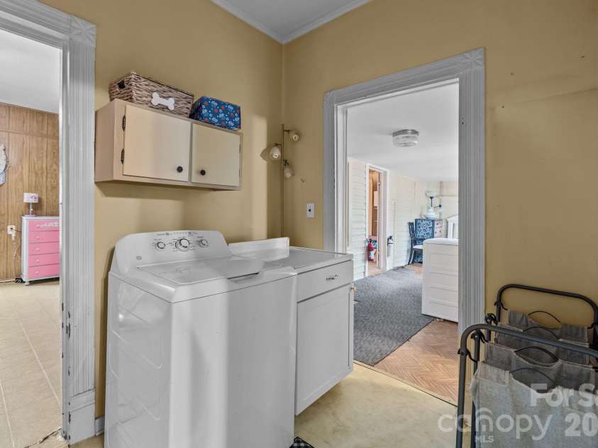 2940 Ambrose Drive, Gastonia, NC 28056.  MLS# CAR4337211, YatesRealty ID 4122. 