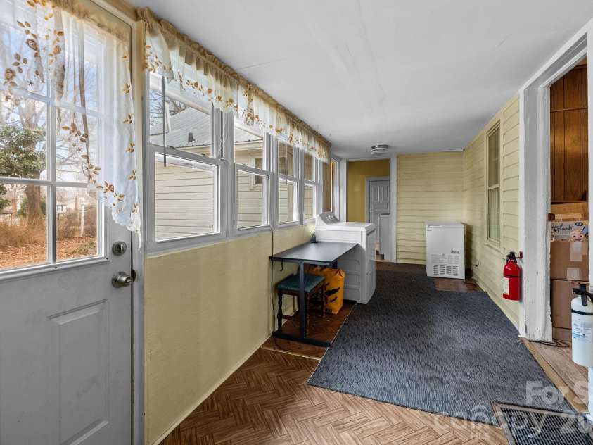 2940 Ambrose Drive, Gastonia, NC 28056.  MLS# CAR4337211, YatesRealty ID 4122. 