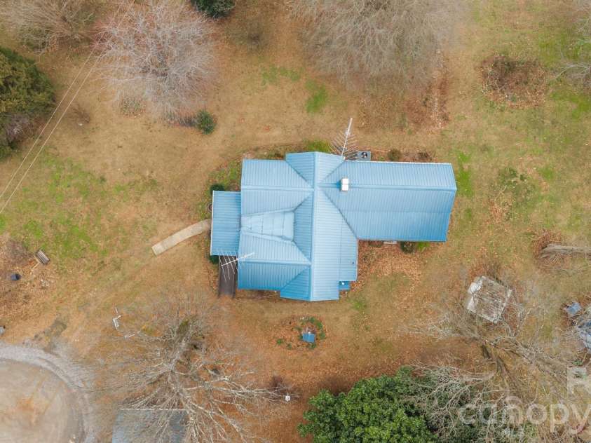 2940 Ambrose Drive, Gastonia, NC 28056.  MLS# CAR4337211, YatesRealty ID 4122. 