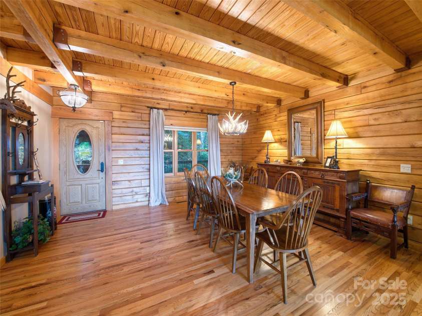 382 Walela Trail, Maggie Valley, NC 28751.  MLS# CAR4310747, YatesRealty ID 4122. 