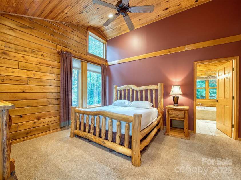382 Walela Trail, Maggie Valley, NC 28751.  MLS# CAR4310747, YatesRealty ID 4122. 