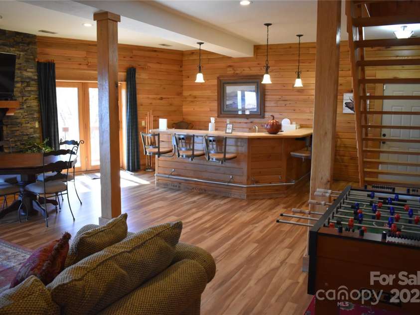 382 Walela Trail, Maggie Valley, NC 28751.  MLS# CAR4310747, YatesRealty ID 4122. 
