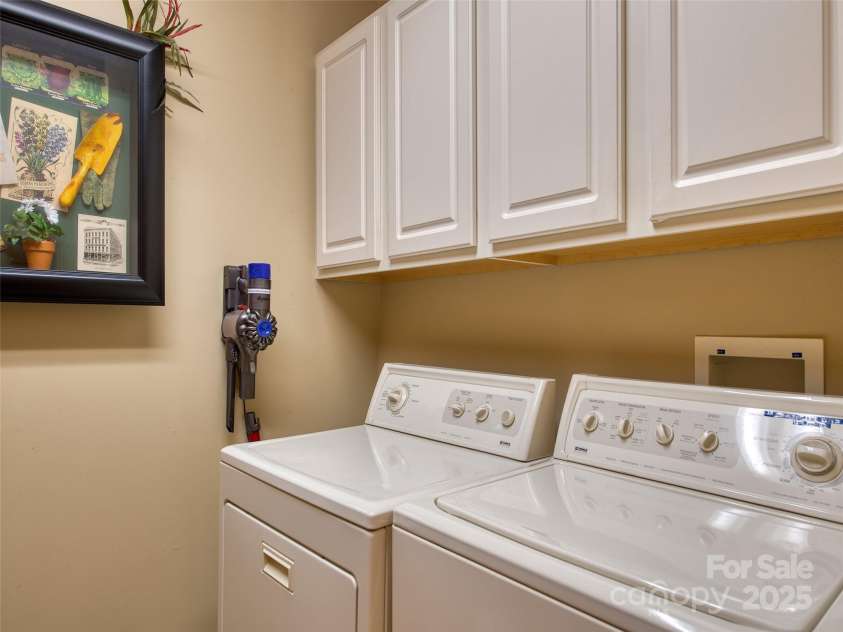 382 Walela Trail, Maggie Valley, NC 28751.  MLS# CAR4310747, YatesRealty ID 4122. 
