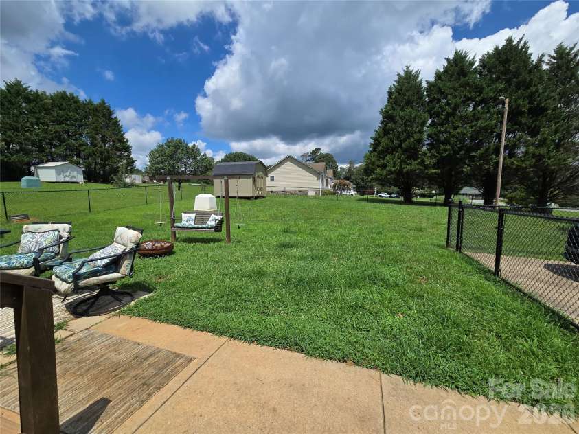 4714 Hoover Road, Vale, NC 28168.  MLS# CAR4411045, YatesRealty ID 41221. 