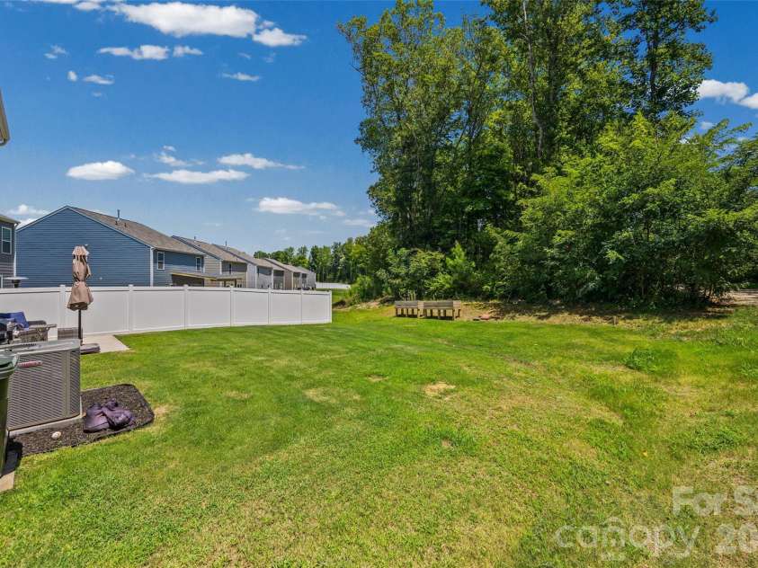 2014 Redstone Drive, York, SC 29745.  MLS# CAR4411044, YatesRealty ID 41222. 