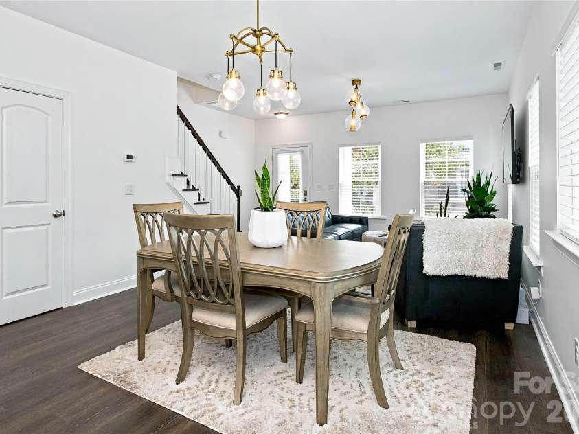 26 Walnut Springs Drive, Asheville, NC 28804.  MLS# CAR4410684, YatesRealty ID 41223. 