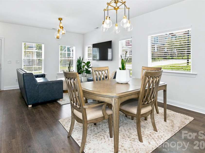 26 Walnut Springs Drive, Asheville, NC 28804.  MLS# CAR4410684, YatesRealty ID 41223. 