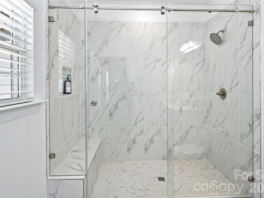 26 Walnut Springs Drive, Asheville, NC 28804.  MLS# CAR4410684, YatesRealty ID 41223. 