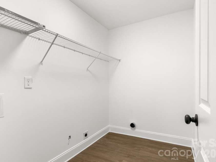 9006 Trailhead Court, Charlotte, NC 28227.  MLS# CAR4407819, YatesRealty ID 41224. 