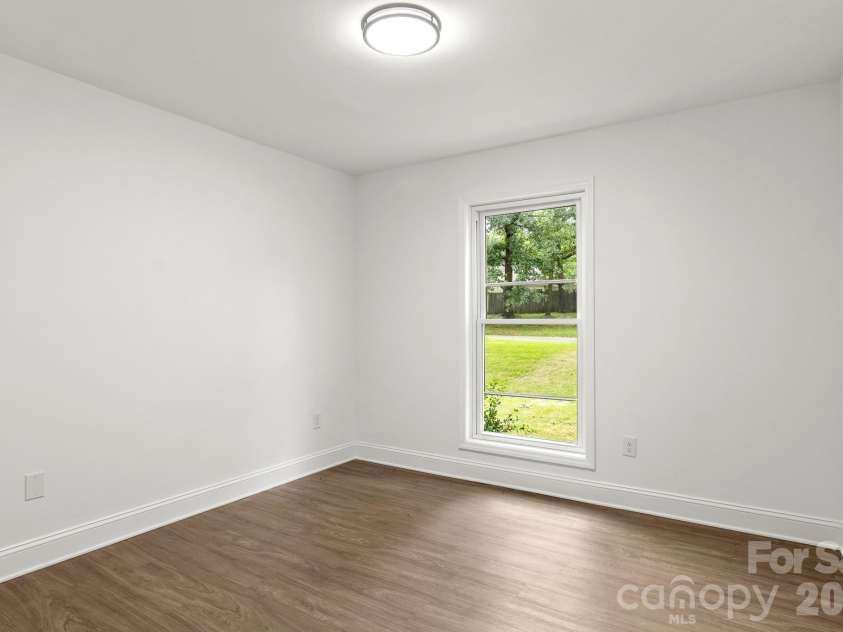 9006 Trailhead Court, Charlotte, NC 28227.  MLS# CAR4407819, YatesRealty ID 41224. 