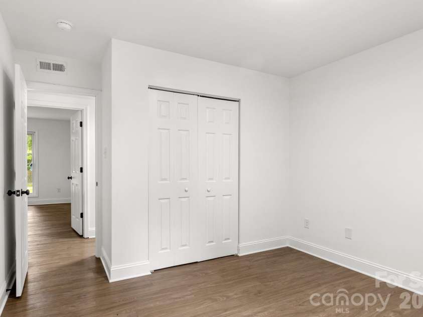 9006 Trailhead Court, Charlotte, NC 28227.  MLS# CAR4407819, YatesRealty ID 41224. 
