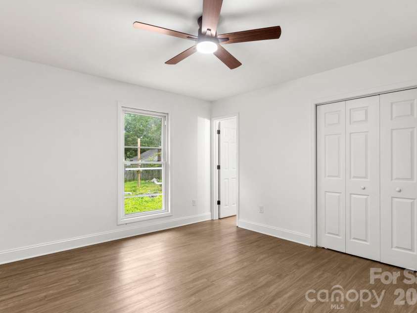 9006 Trailhead Court, Charlotte, NC 28227.  MLS# CAR4407819, YatesRealty ID 41224. 
