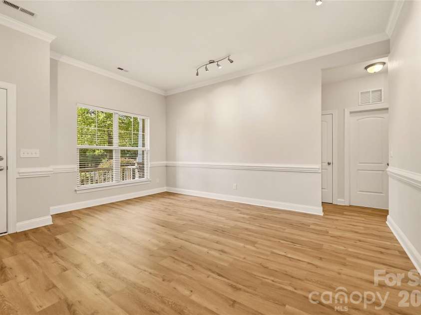 16408 Mckee Ridge Drive, Charlotte, NC 28278.  MLS# CAR4406733, YatesRealty ID 41225. 