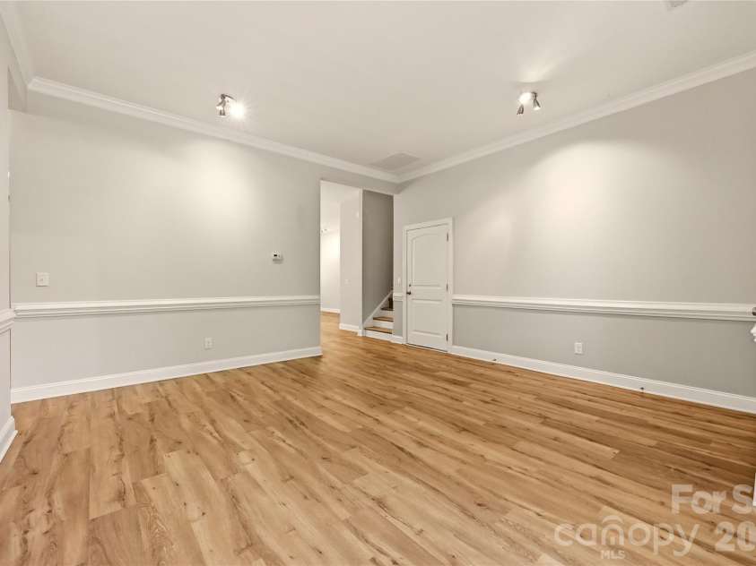 16408 Mckee Ridge Drive, Charlotte, NC 28278.  MLS# CAR4406733, YatesRealty ID 41225. 