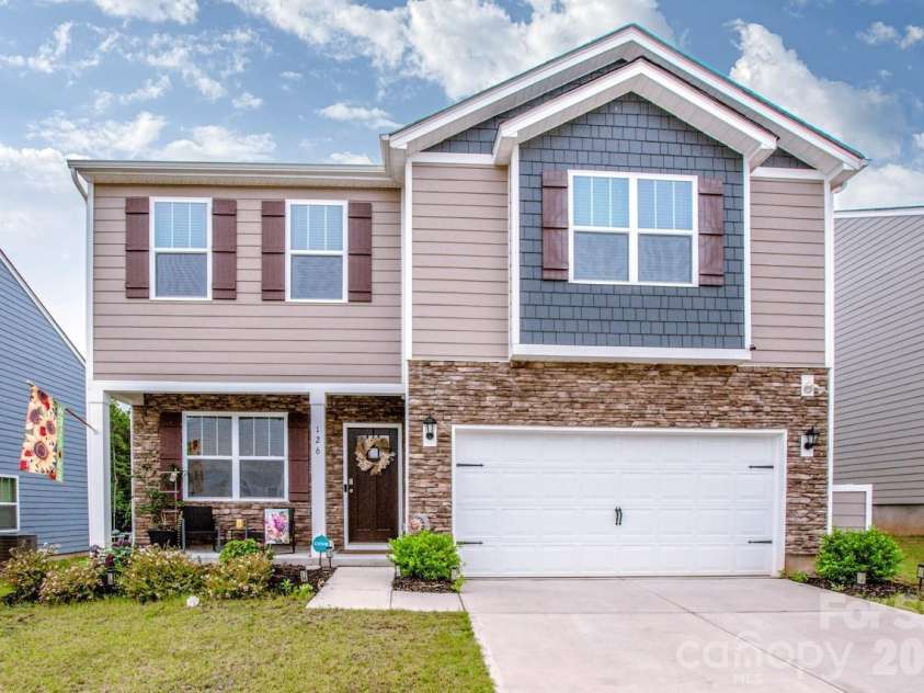 126 North Hill Lane, Troutman, NC 28166.  MLS# CAR4411024, YatesRealty ID 41228. 