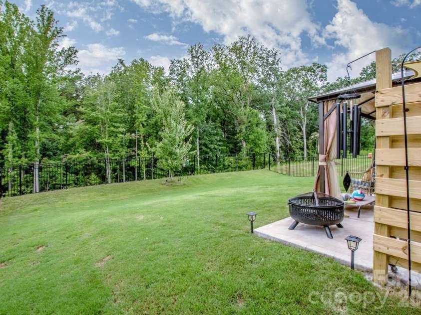 126 North Hill Lane, Troutman, NC 28166.  MLS# CAR4411024, YatesRealty ID 41228. 