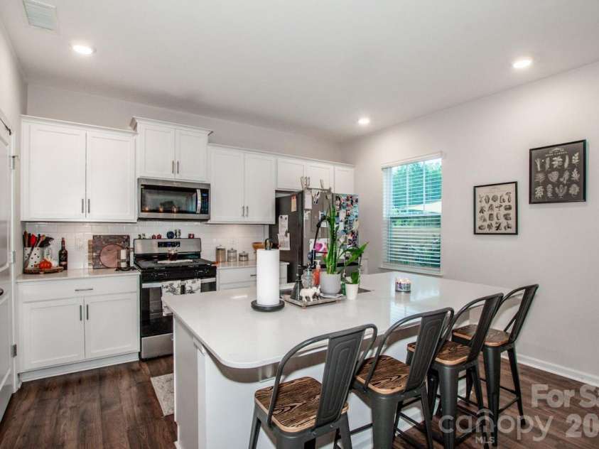 126 North Hill Lane, Troutman, NC 28166.  MLS# CAR4411024, YatesRealty ID 41228. Kitchen