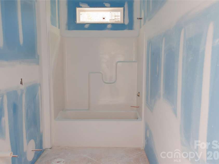 116 Arboretum Way, Shelby, NC 28150.  MLS# CAR4409860, YatesRealty ID 41229. Hall Bath - Under Construction