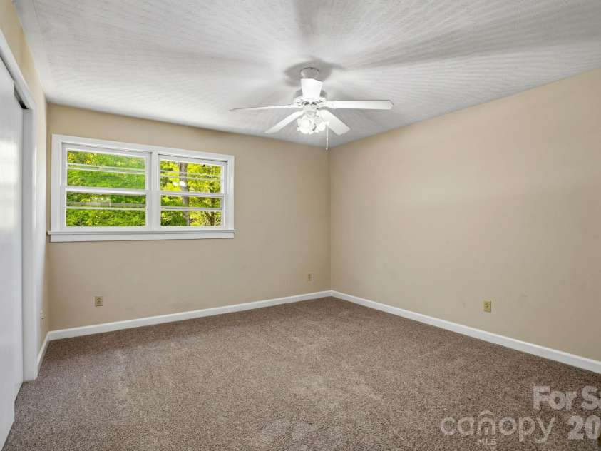 2619 Hopewell Church Road, Sherrills Ford, NC 28673.  MLS# CAR4265772, YatesRealty ID 4123. Third bedroom with ample light and a comfortable layout.