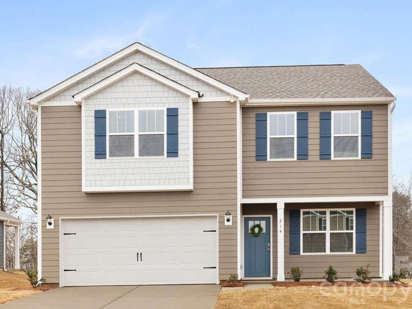 208 Hyder Ridge Road, Asheville, NC 28804.  MLS# CAR4409621, YatesRealty ID 41238. Photos are representative