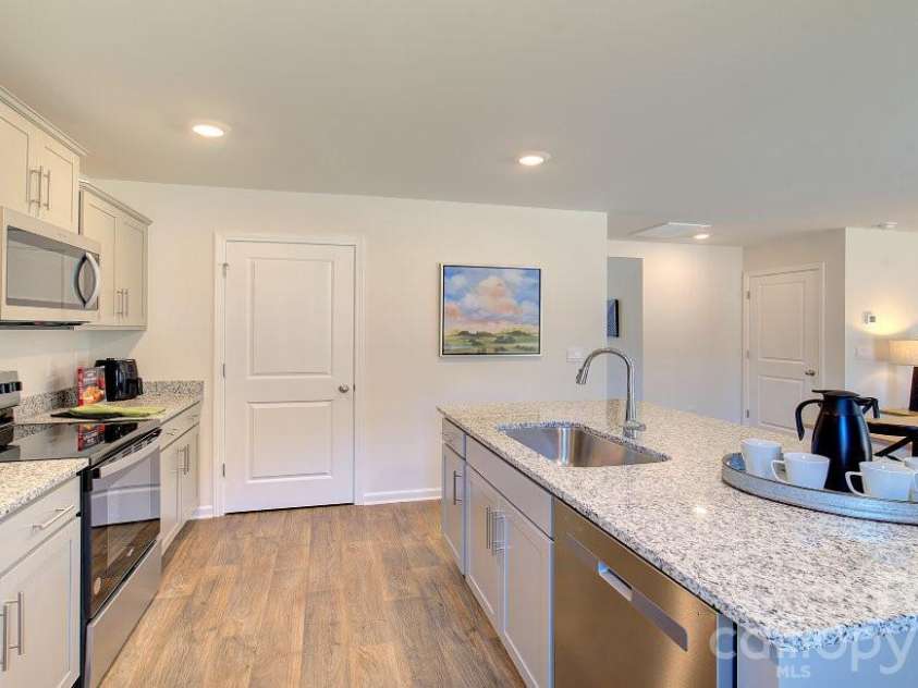 208 Hyder Ridge Road, Asheville, NC 28804.  MLS# CAR4409621, YatesRealty ID 41238. Photos are representative