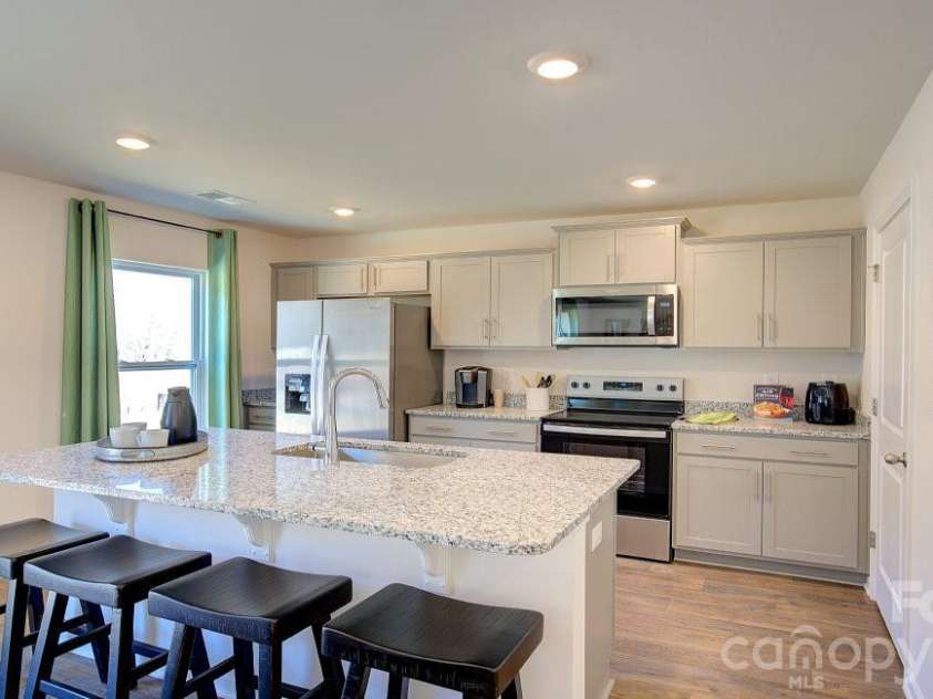 208 Hyder Ridge Road, Asheville, NC 28804.  MLS# CAR4409621, YatesRealty ID 41238. Photos are representative