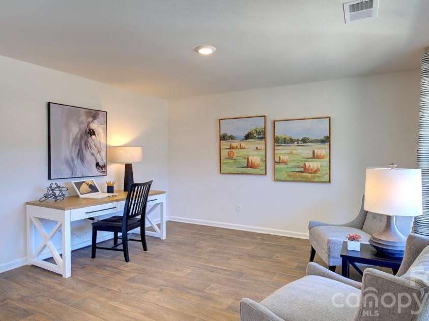 208 Hyder Ridge Road, Asheville, NC 28804.  MLS# CAR4409621, YatesRealty ID 41238. Photos are representative