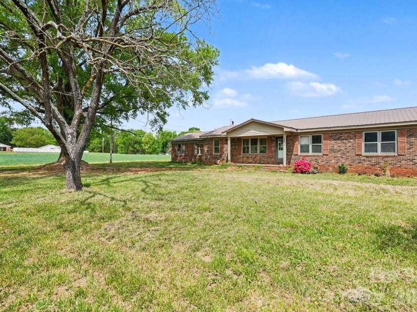 8340 Plank Road, Norwood, NC 28128.  MLS# CAR4410374, YatesRealty ID 41239. 