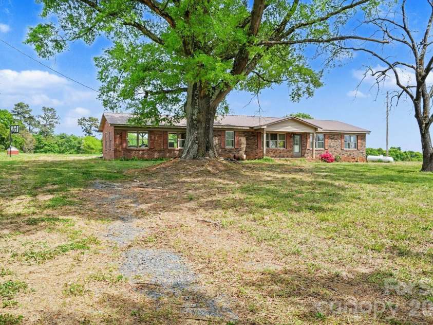 8340 Plank Road, Norwood, NC 28128.  MLS# CAR4410374, YatesRealty ID 41239. 