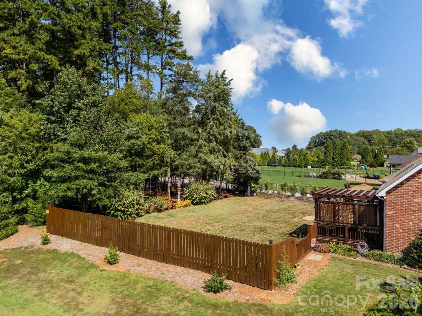 7275 Woodcock Trail, Stanley, NC 28164.  MLS# CAR4334983, YatesRealty ID 4124. 