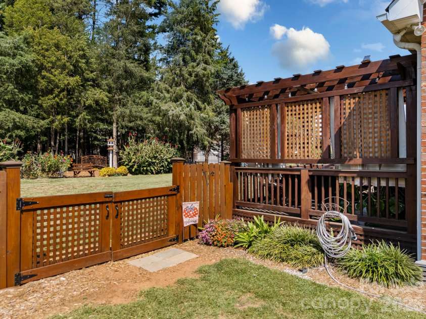 7275 Woodcock Trail, Stanley, NC 28164.  MLS# CAR4334983, YatesRealty ID 4124. 