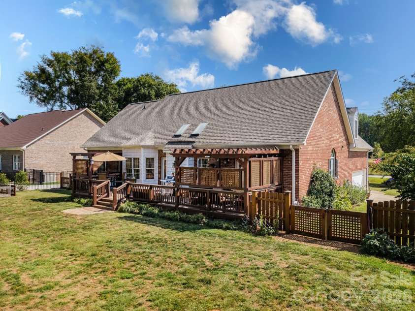 7275 Woodcock Trail, Stanley, NC 28164.  MLS# CAR4334983, YatesRealty ID 4124. 