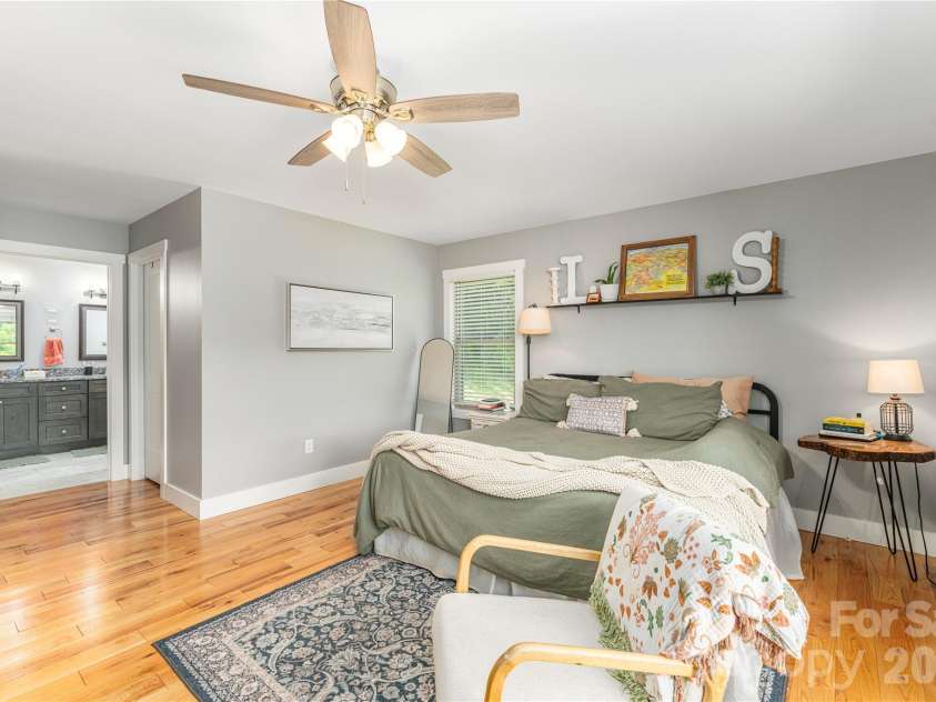 68 Clear View Drive, Mars Hill, NC 28754.  MLS# CAR4410650, YatesRealty ID 41241. Primary/Bath/Walk-in closet