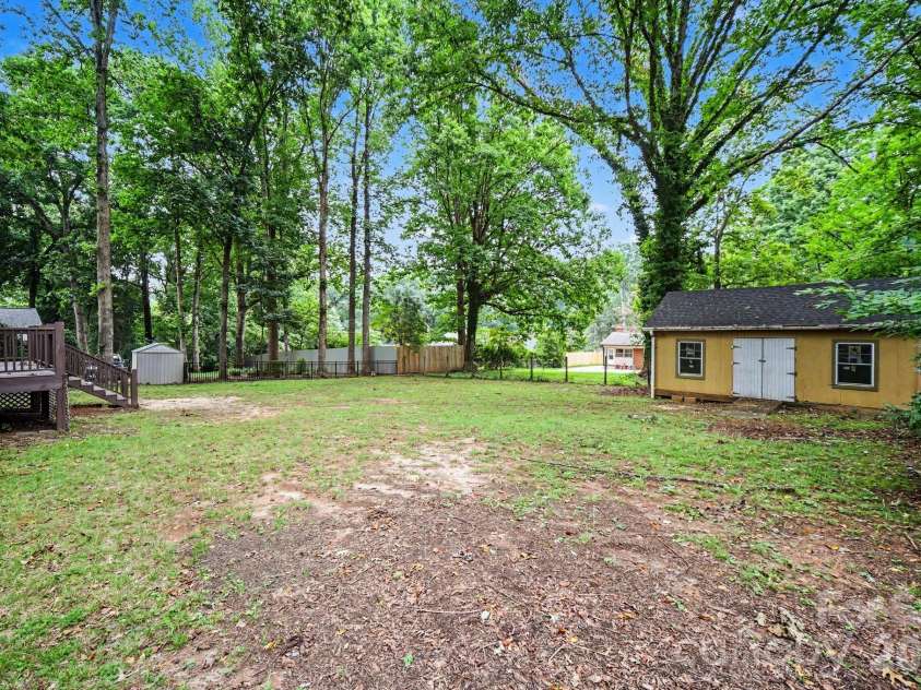 704 1st Avenue Place, Conover, NC 28613.  MLS# CAR4410587, YatesRealty ID 41244. 