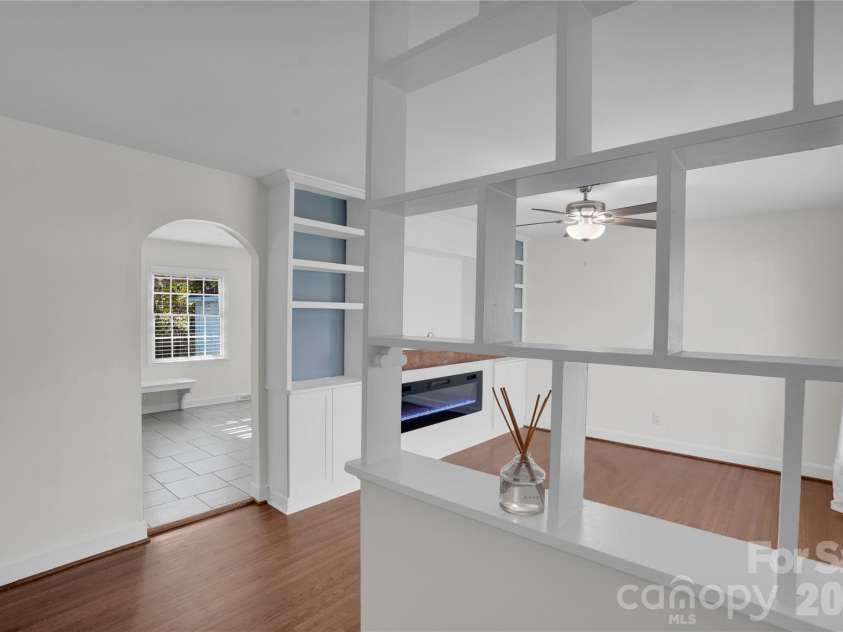 1434 Edgewater Drive, Charlotte, NC 28210.  MLS# CAR4336826, YatesRealty ID 4125. 