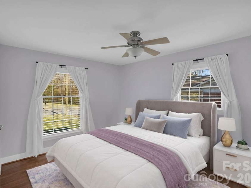 1434 Edgewater Drive, Charlotte, NC 28210.  MLS# CAR4336826, YatesRealty ID 4125. 