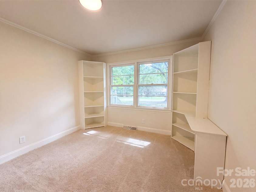 1077 Allendale Circle, Rock Hill, SC 29732.  MLS# CAR4411185, YatesRealty ID 41251. 